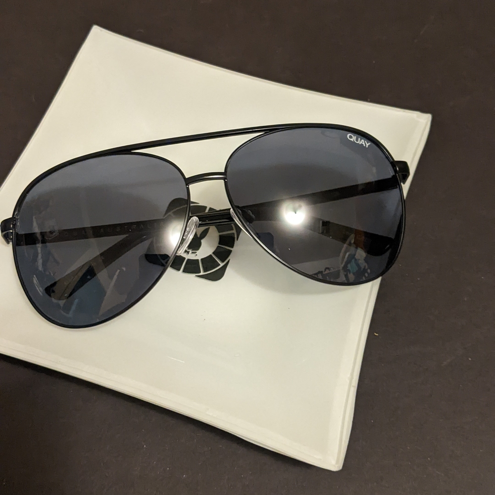 Quay Australia Black Aviator Sunglasses